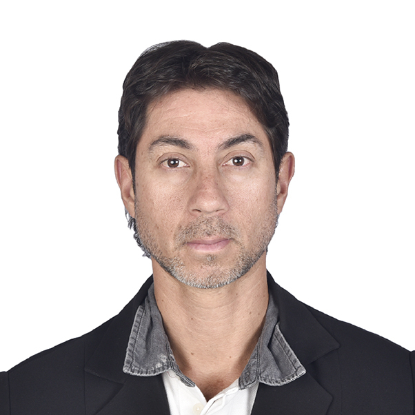 Carlos Mejía - CEO en iBOX - iBOX Smart Lockers